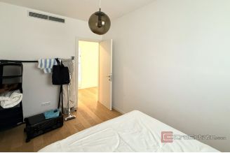 017 2046 195 Split Znjan Modern apartment with a sea view for sale