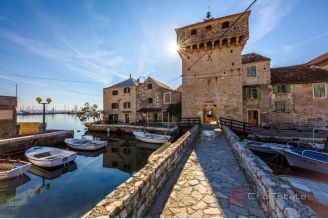 001 5525 30 kastela historic stone house by the sea for sale