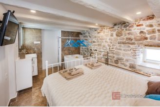 020 5525 30 kastela historic stone house by the sea for sale