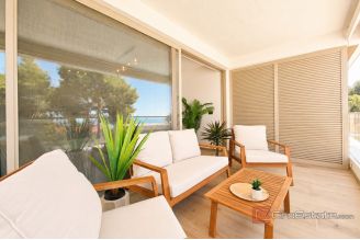 013 2051 72 island hvar modern apartment with balcony and parking for sale