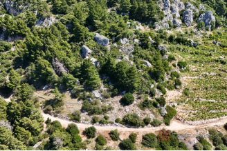 011 2052 130 Peljesac Land with sea access for sale