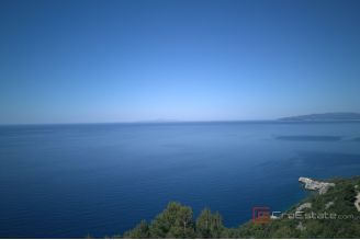 011 2052 130 Peljesac Land with sea access for sale