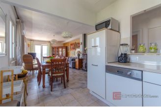 026 2011 106 peljesac house in the first row to the sea for sale