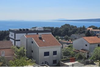 014 1023 72 Krk luxury penthouse with panoramic sea views for sale