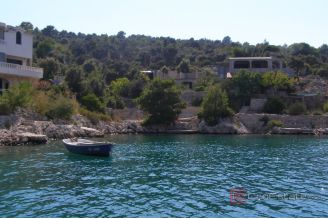 005 5527 30 Rogoznica Building land in the second row to the sea for sale