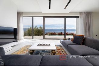 018 1021 66 Krk modern villa with pool and sea view for sale