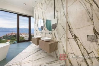 018 1021 66 Krk modern villa with pool and sea view for sale
