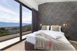 018 1021 66 Krk modern villa with pool and sea view for sale