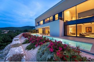 018 1021 66 Krk modern villa with pool and sea view for sale