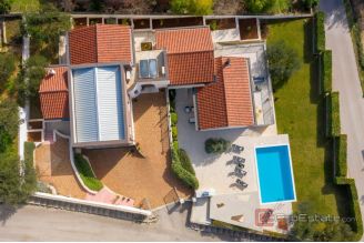 020 2031 264 primosten mediterranean villa with panoramic sea views for sale