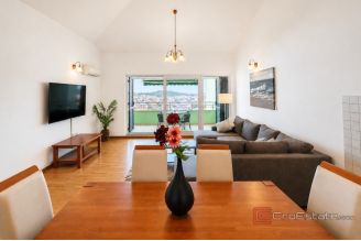 015 2051 73 island ciovo apartment with balcony and parking space for sale