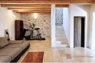 017 2051 74 island hvar stone house with swimming pool for sale