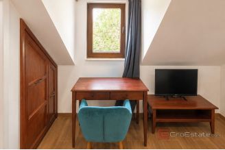 017 2051 74 island hvar stone house with swimming pool for sale