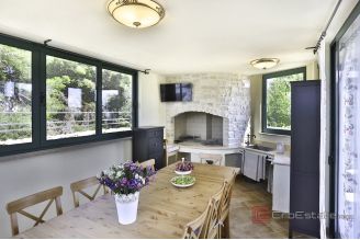 014 2044 90 Rogoznica two modern villas in an excellent location for sale