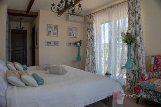 014 2044 90 Rogoznica two modern villas in an excellent location for sale
