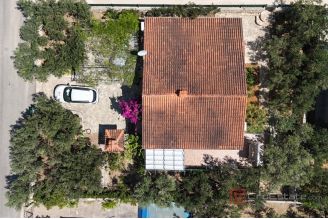 013 2044 91 Rogoznica Detached house with two apartments for sale