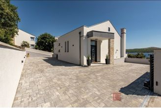 019 2022 498 near zadar modern villa first row to the sea for sale