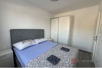 013 2035 396 Trogir Modern two bedroom apartment for rent