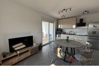017 2035 397 Trogir Two bedroom apartment for rent