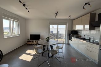 017 2035 397 Trogir Two bedroom apartment for rent