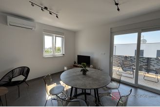017 2035 397 Trogir Two bedroom apartment for rent