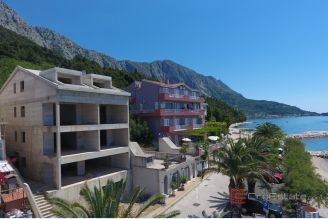 001 2016 713 Makarska unfinished apartment house first row to the sea for sale