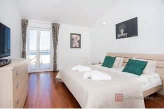 020 2031 265 primosten mediterranean villa with panoramic sea views for sale