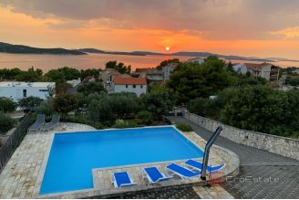 020 2031 265 primosten mediterranean villa with panoramic sea views for sale
