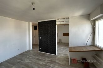 010 2052 133 Split Kman three bedroom apartment with sea view for sale