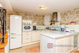 016 5534 30 Metkovic stone villa with pool surrounded by nature for sale