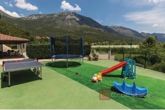 016 5534 30 Metkovic stone villa with pool surrounded by nature for sale