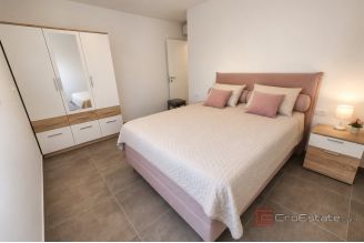 015 1021 76 Krk Modern house with pool for sale