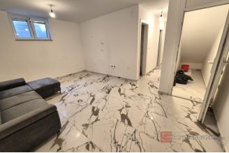 015 1021 76 Krk Modern house with pool for sale