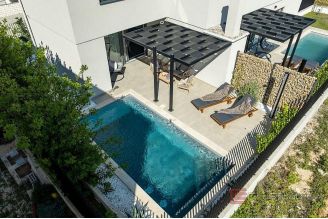 012 1033 05 Zadar Modern house with pool for sale