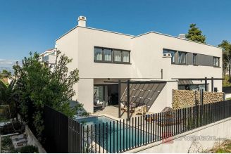 012 1033 05 Zadar Modern house with pool for sale
