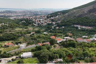006 5537 30 Split area Building land with a sea view for sale