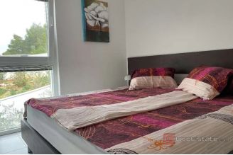 014 5539 30 Murter Two apartments with a sea view and a pool for sale