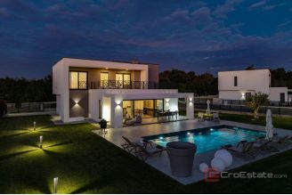 020 2057 50 Pazin contemporary luxury villa with private pool for sale