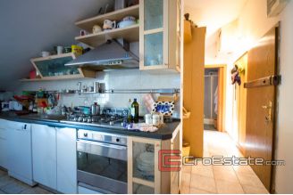 12 2013 08 Split apartment sea view
