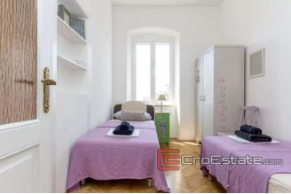 07 2018 7 Split apartment for rent