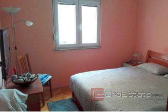 007 2015 71 split three bedroom apartment for sale