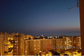 010 2015 74 split 2 room apartment for sale