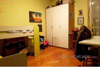 010 2015 74 split 2 room apartment for sale