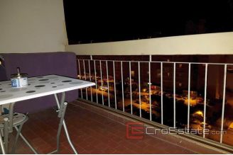 010 2015 74 split 2 room apartment for sale