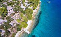 Why is Solta Island in Croatia an ideal destination for real estate investment?